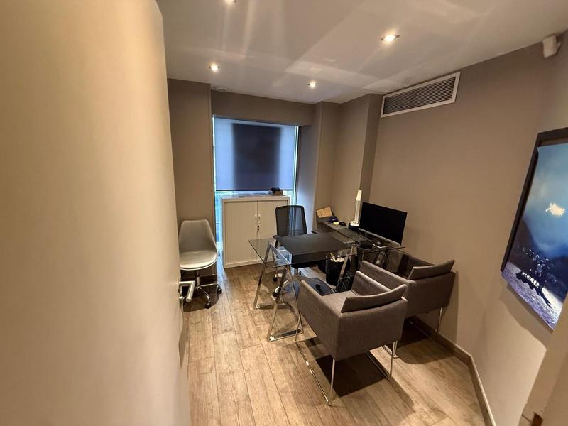 Local commercial - 130 m²