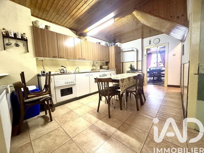 Maison de ville - 102 m² - 5 pièces