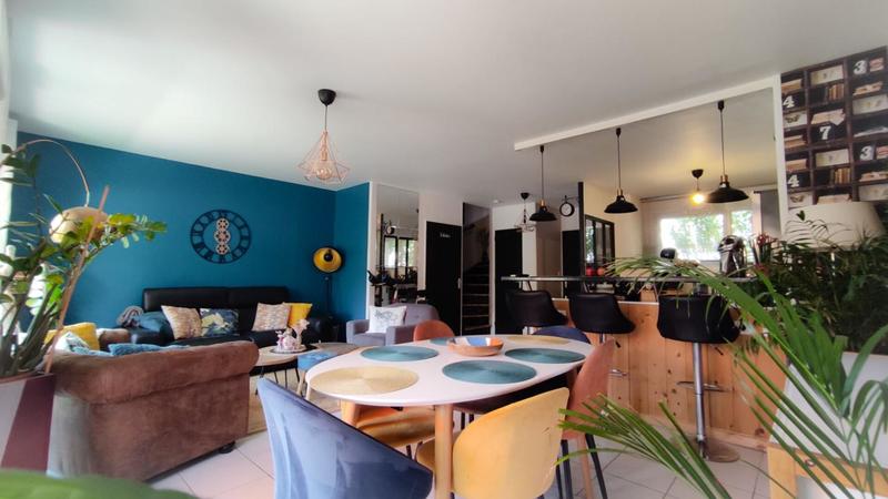 Maison - 86 m² - 4 pièces