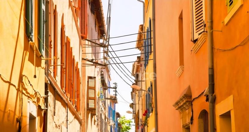 Appartement - 100 m² - 4 pièces