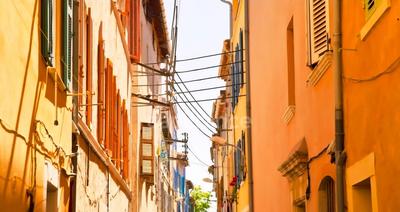 Appartement - 100 m² - 4 pièces