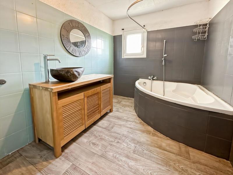 Maison - 115 m² - 4 pièces