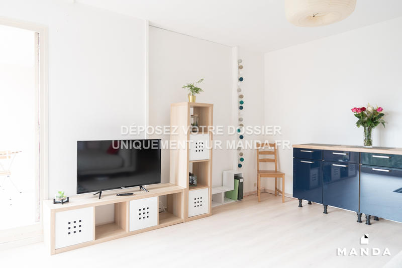 Chambre - 10 m² - 5 pièces