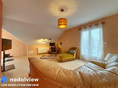 Maison - 124 m² - 4 pièces