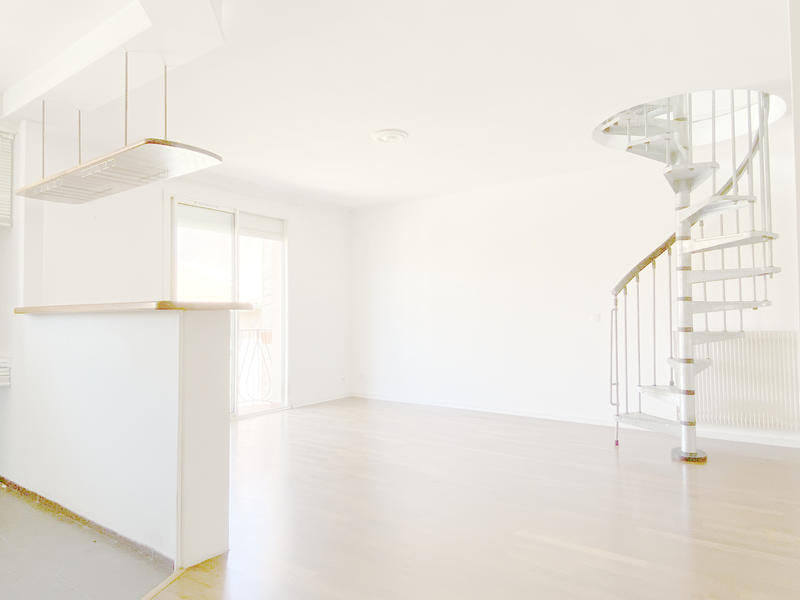 Appartement - 95 m² - 4 pièces