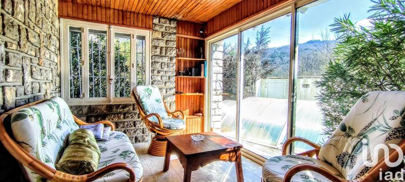 Maison - 183 m² - 7 pièces