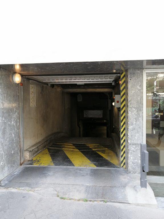 Parking / Garage - 10 m²