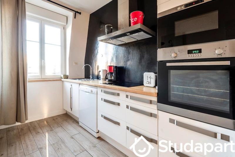 Appartement - 80 m² - 4 pièces