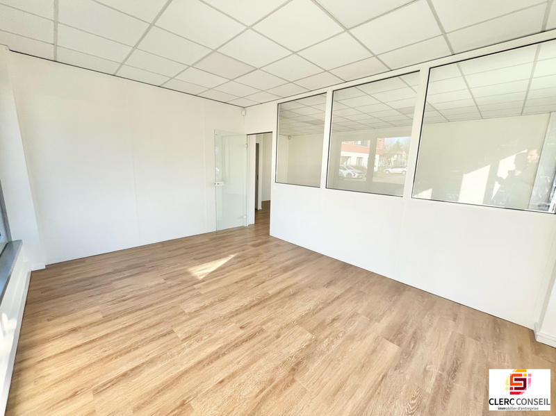 Bureau - 217 m²