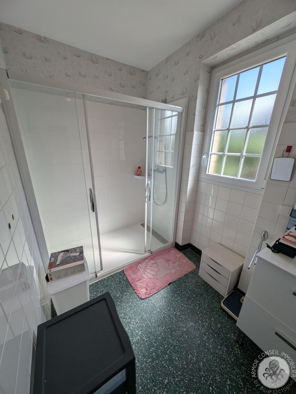 Maison - 175 m² - 8 pièces