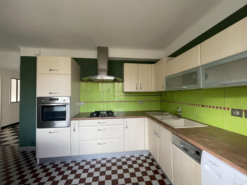 Appartement - 87 m² - 4 pièces