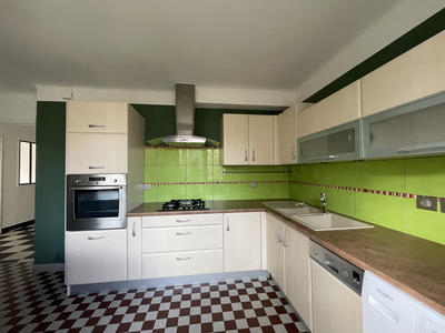 Appartement - 87 m² - 4 pièces