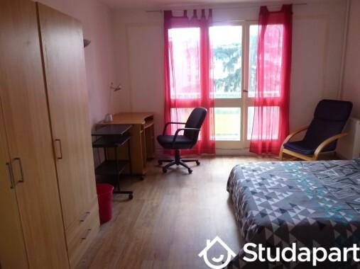 Chambre - 12 m² - 1 pièce