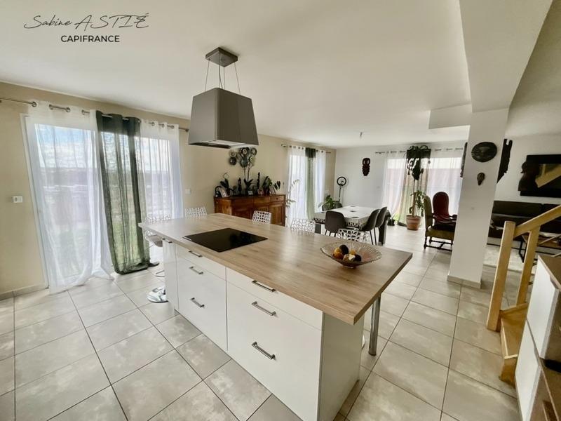 Maison - 144 m² - 6 pièces