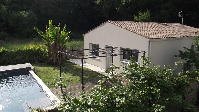 Maison - 98 m² - 4 pièces