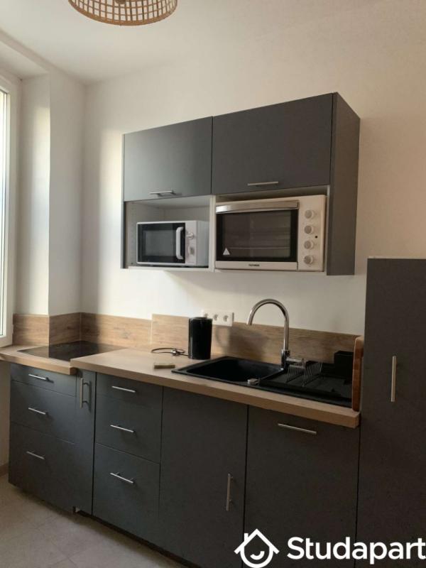 Chambre - 13 m² - 1 pièce