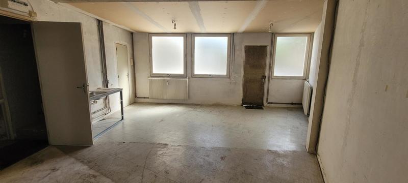 Appartement - 102 m² - 2 pièces