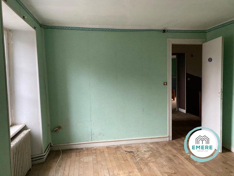 Maison - 265 m² - 11 pièces