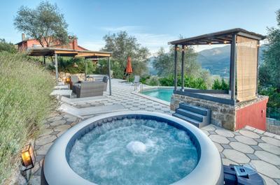 Villa - 235 m² - 6 pièces