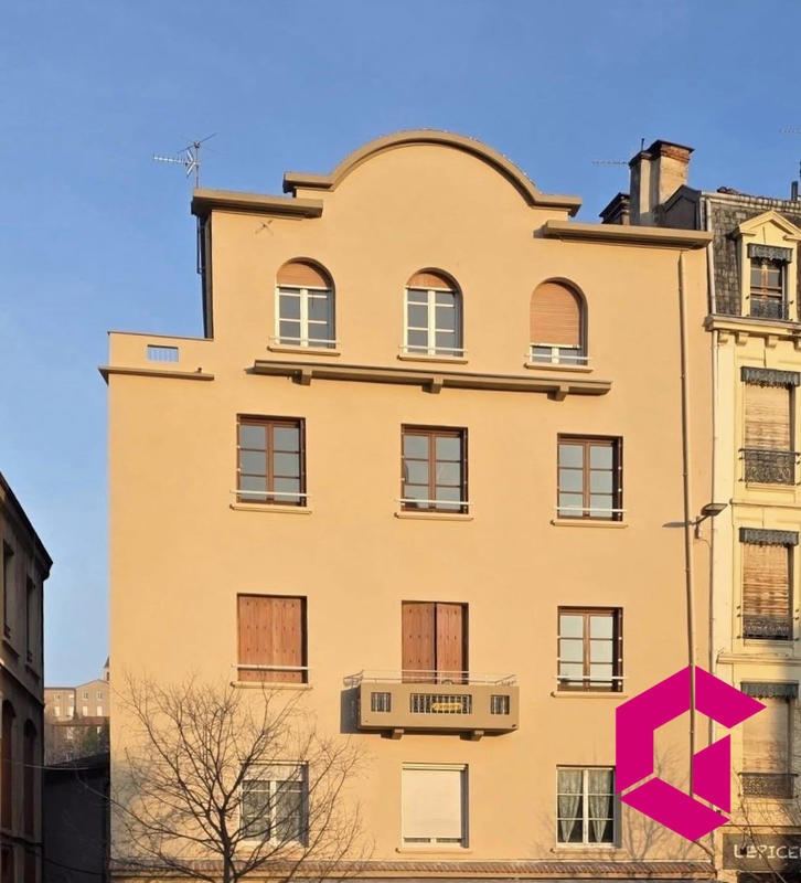 Appartement - 121 m² - 5 pièces