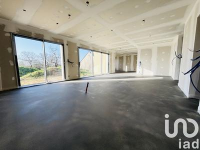 Maison - 191 m² - 7 pièces