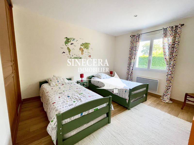 Villa - 193 m² - 6 pièces