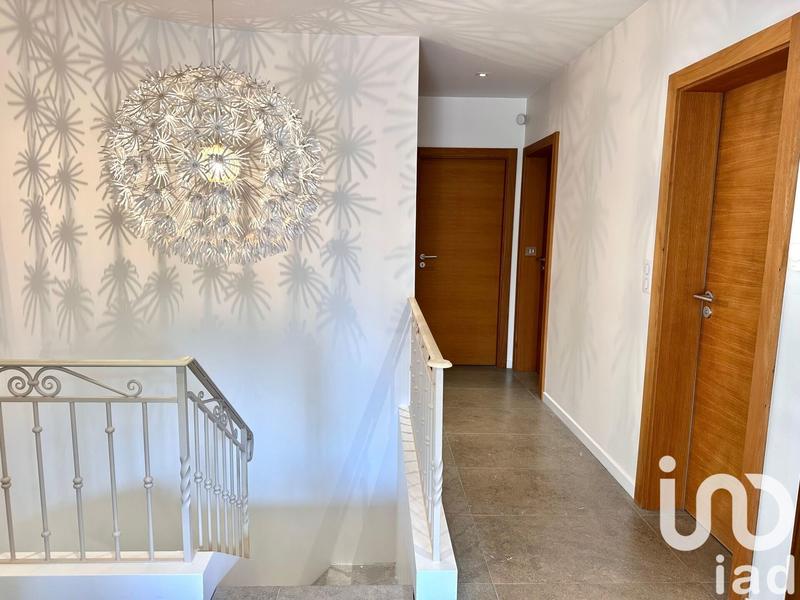 Maison - 149 m² - 6 pièces