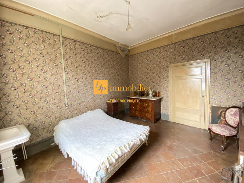 Bastide - 302 m² - 9 pièces