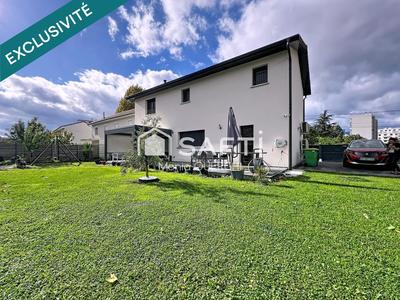 Maison - 168 m² - 6 pièces