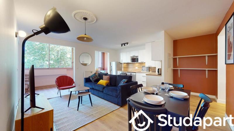 Chambre - 14 m² - 1 pièce