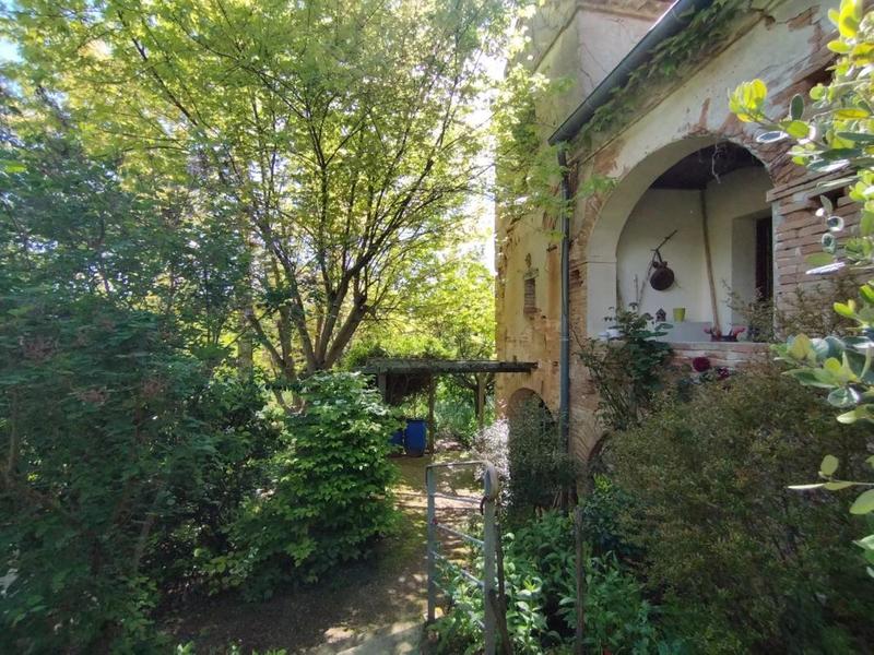 Propriété - 260 m² - 10 pièces