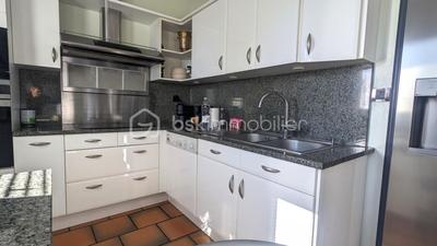 Propriété - 194 m² - 7 pièces