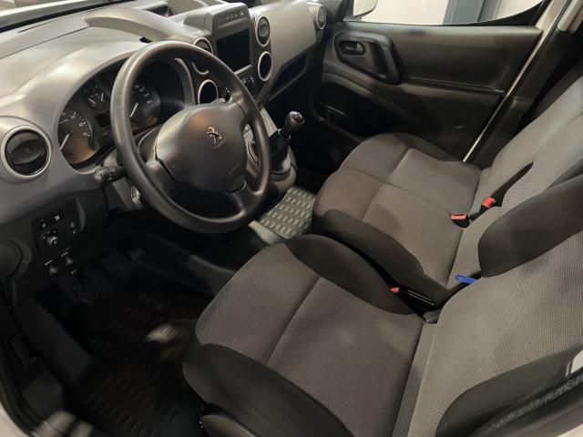 Peugeot Partner Fourgon Standard 1.6 Vti 98 Bvm5 Premium Pack