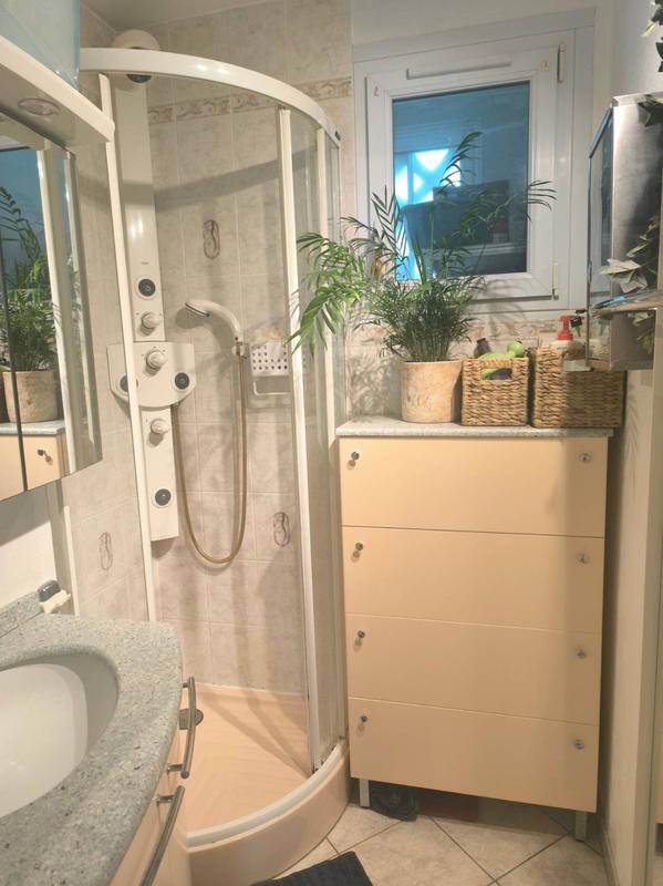 Appartement - 81 m² - 5 pièces