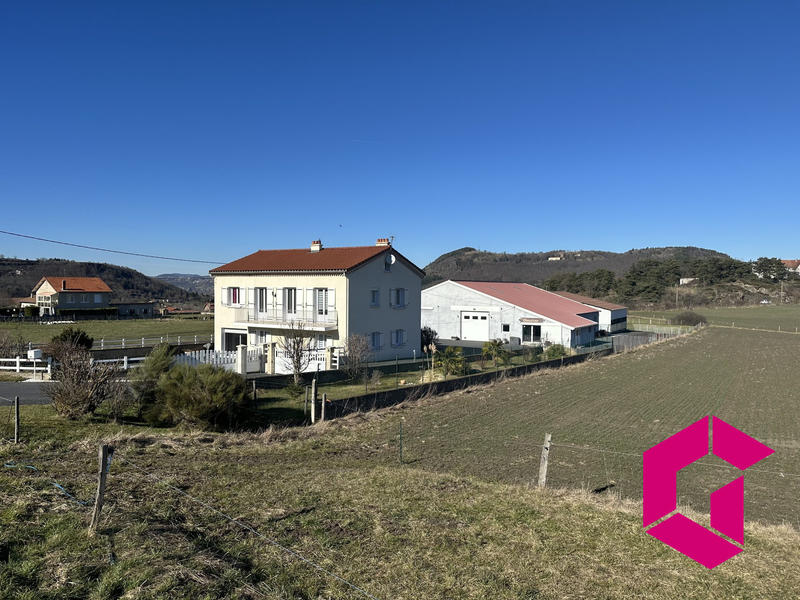 Maison - 175 m² - 6 pièces