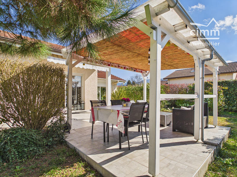 Maison - 115 m² - 4 pièces