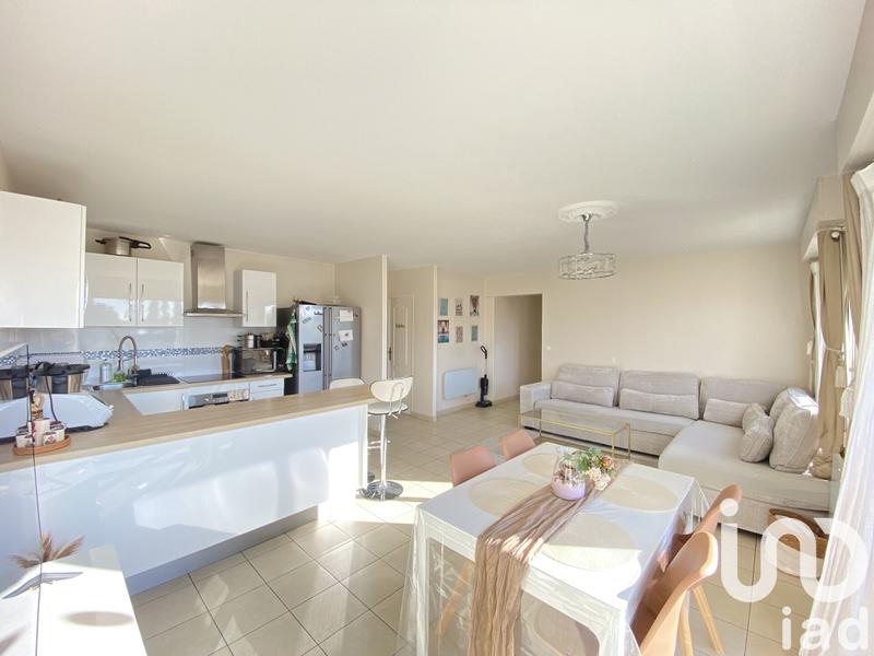 Appartement - 77 m² - 5 pièces