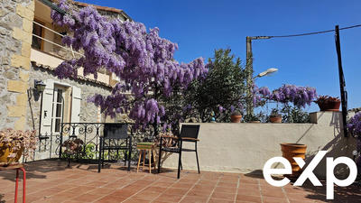 Maison traditionnelle - 226 m² - 7 pièces