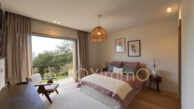 Villa - 180 m² - 6 pièces