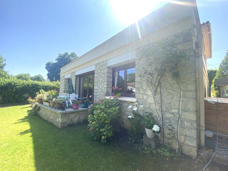 Maison ancienne - 202 m² - 8 pièces