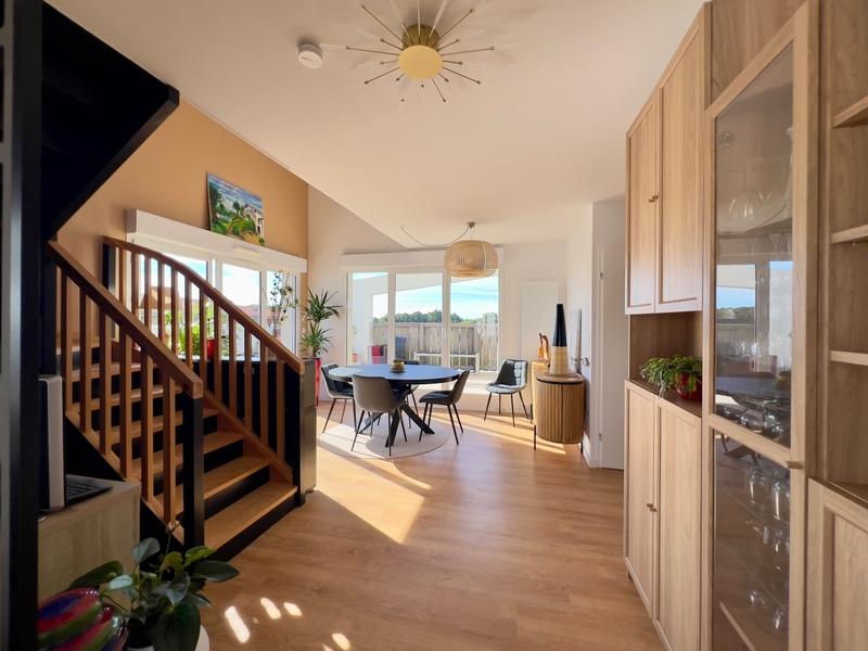 Duplex - 112 m² - 5 pièces