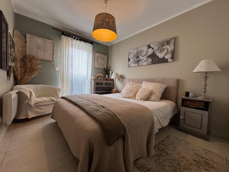 Appartement - 94 m² - 4 pièces