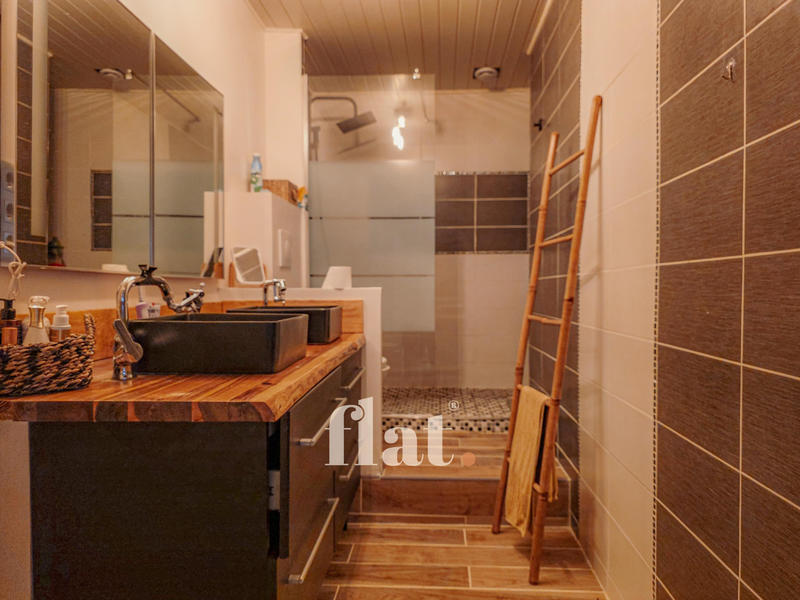 Maison - 130 m² - 5 pièces