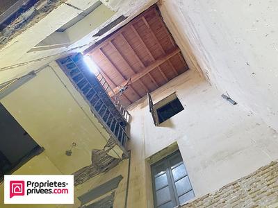 Maison - 265 m² - 3 pièces