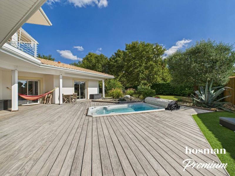 Maison - 170 m² - 6 pièces