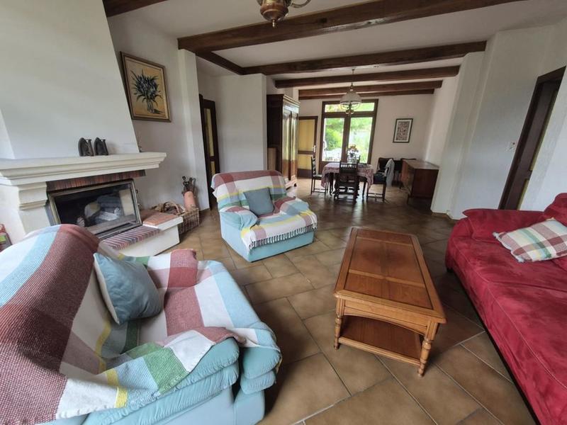 Maison - 189 m² - 5 pièces