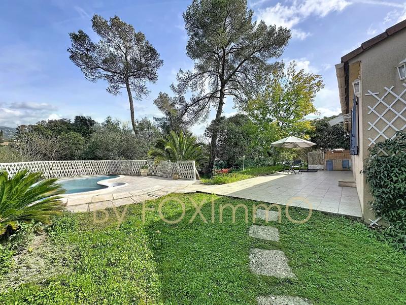 Maison - 136 m² - 6 pièces