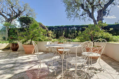 Appartement - 81 m² - 3 pièces