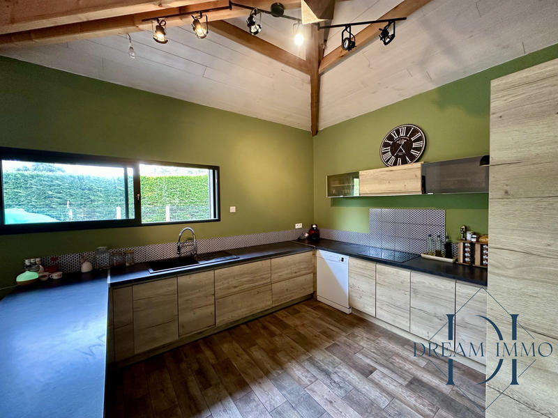 Villa - 400 m² - 12 pièces