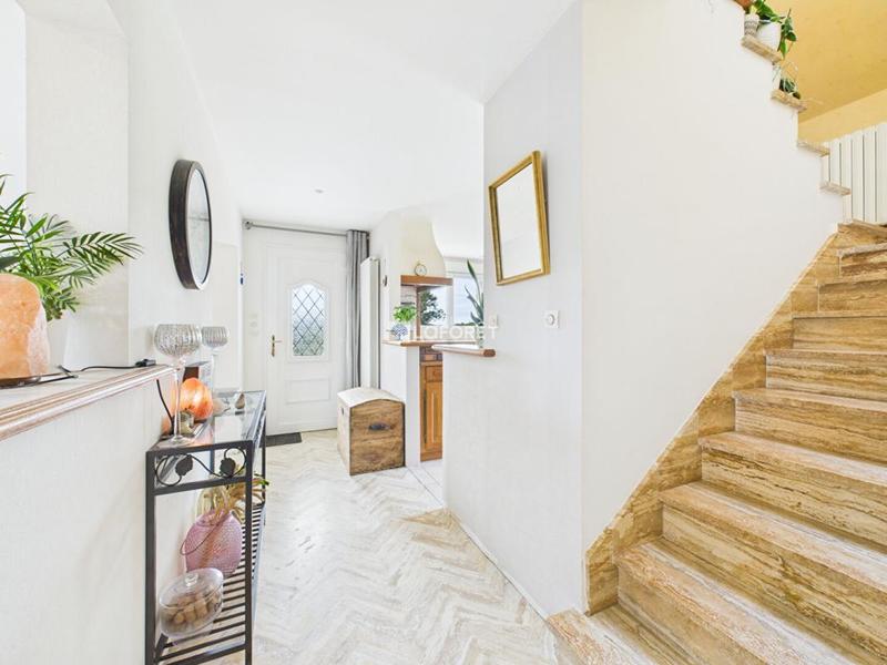 Maison - 191 m² - 8 pièces